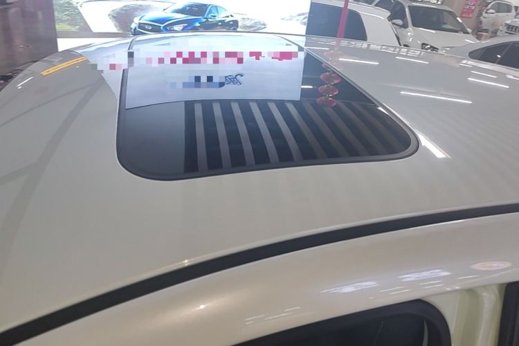 Used Nissan Tiida 2021 1.6L CVT Cool Edition Roof