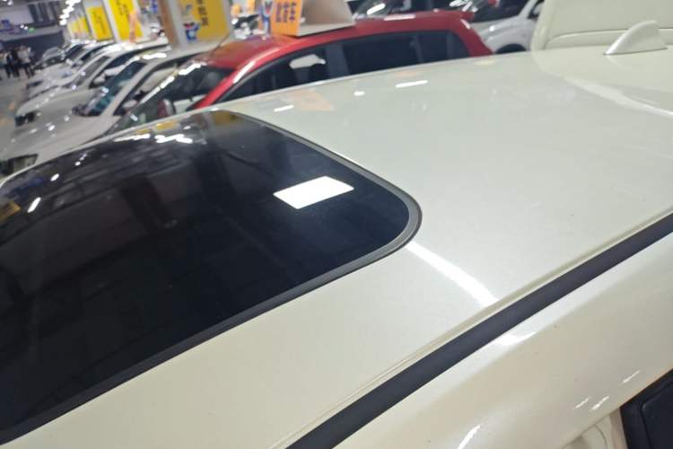 Used Nissan Tiida 2021 1.6L CVT Smart Drive Edition Roof