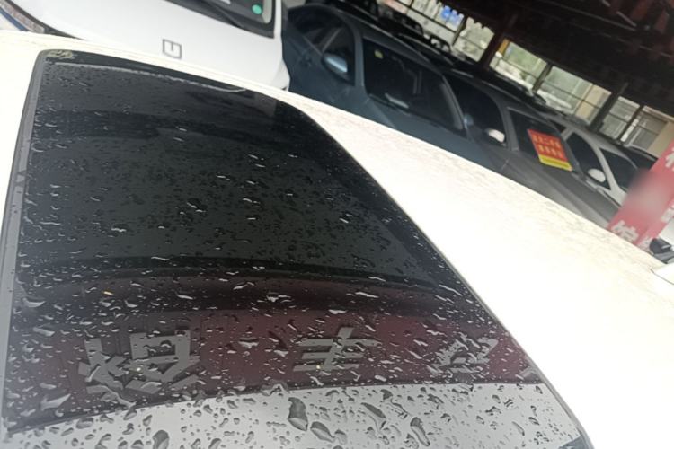 Used Nissan Tiida 2021 1.6L CVT Cool Edition Roof