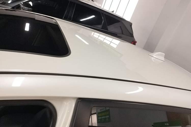 Used Nissan Tiida 2021 1.6L CVT Cool Edition Roof