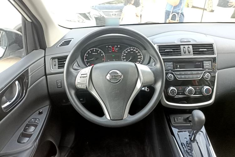 Used Nissan Tiida 2021 1.6L CVT Cool Edition Steering Wheel