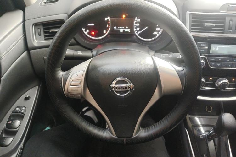 Used Nissan Tiida 2021 1.6L CVT Cool Edition Steering Wheel