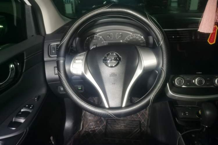 Used Nissan Tiida 2021 1.6L CVT Cool Edition Steering Wheel