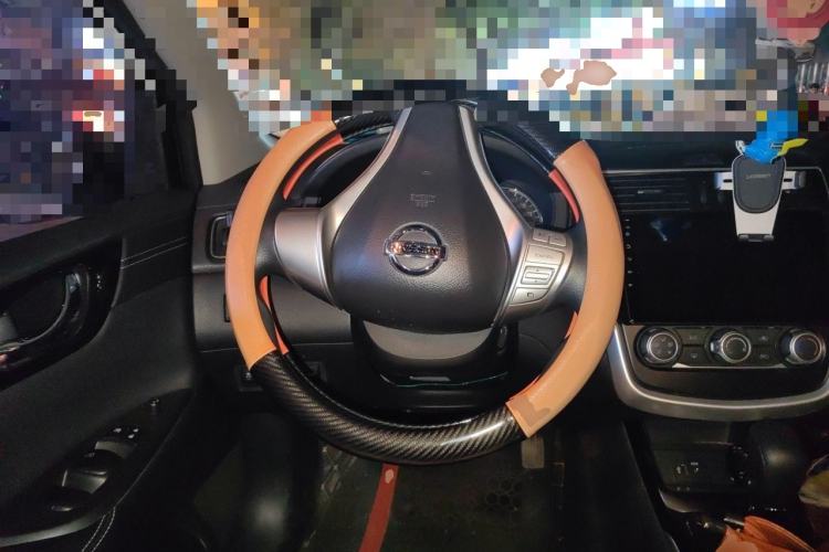 Used Nissan Tiida 2021 1.6L CVT Cool Edition Steering Wheel