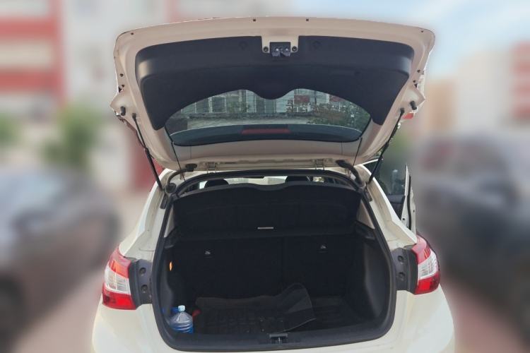 Used Nissan Tiida 2021 1.6L CVT Smart Drive Edition Trunk