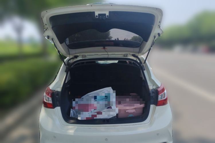 Used Nissan Tiida 2021 1.6L CVT Cool Edition Trunk