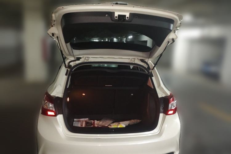 Used Nissan Tiida 2021 1.6L CVT Smart Drive Edition Trunk