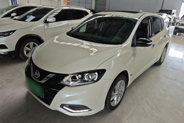 Używany Nissan Tiida 2021 1.6L CVT Smart Drive Edition Guazi used car, China used car export, Used car for sale, Used cars, Cheapest cars for sale