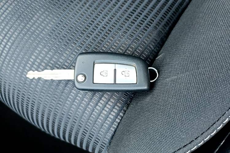 Used Nissan Tiida 2021 1.6L CVT Cool Edition Vehicle Key
