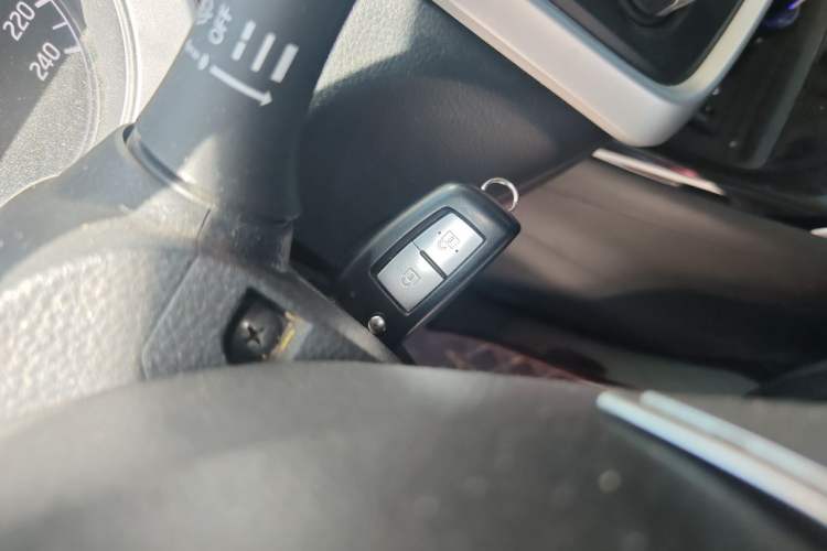 Used Nissan Tiida 2021 1.6L CVT Cool Edition Vehicle Key