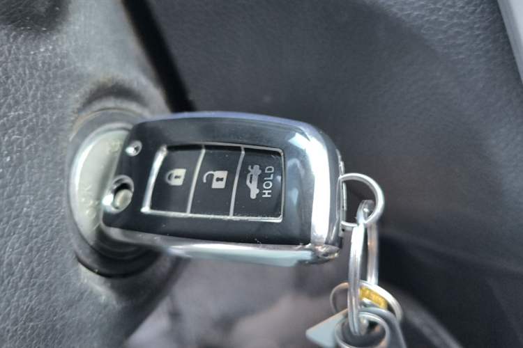 Used Nissan Tiida 2021 1.6L CVT Cool Edition Vehicle Key