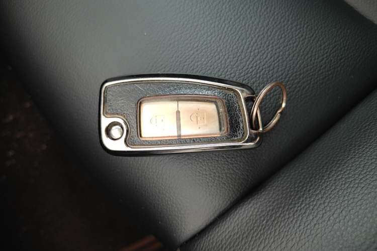 Used Nissan Tiida 2021 1.6L CVT Cool Edition Vehicle Key