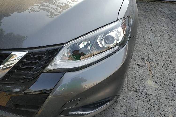 Used Nissan Tiida 2023 1.6L CVT Smart Drive Version Left Front Headlight