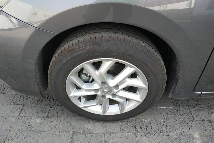 Used Nissan Tiida 2023 1.6L CVT Smart Drive Version Left Front Wheel Hub