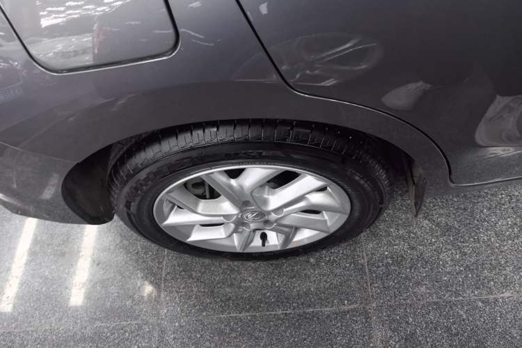 Used Nissan Tiida 2023 1.6L CVT Smart Drive Version Right Rear Wheel Hub