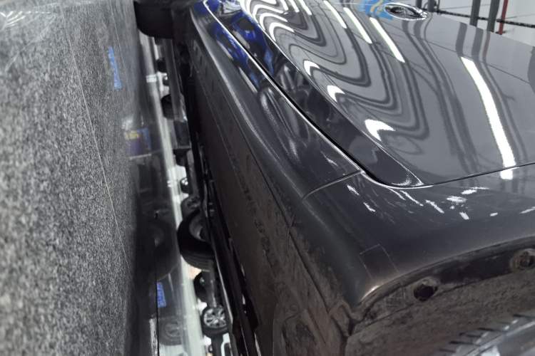 Used Nissan Tiida 2023 1.6L CVT Smart Drive Version Right Side Sill