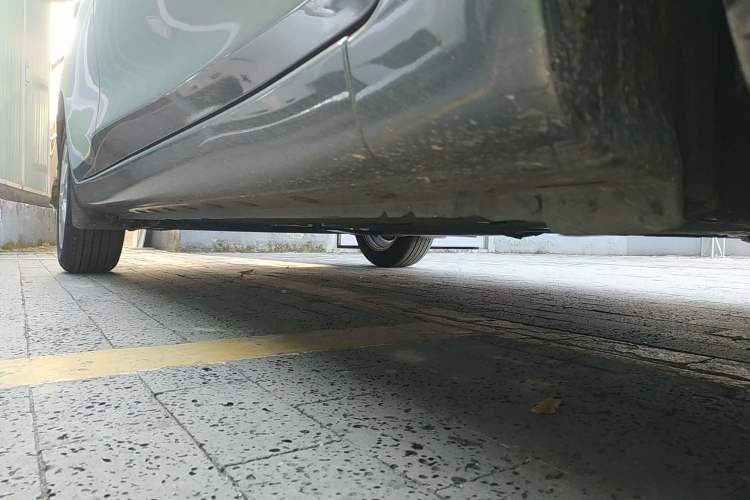 Used Nissan Tiida 2023 1.6L CVT Smart Drive Version Right Side Sill