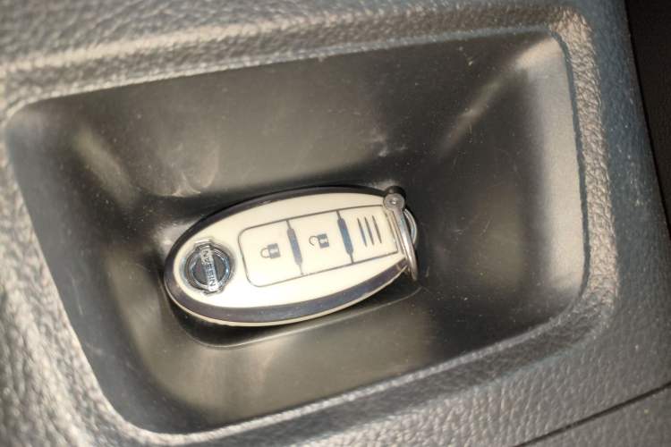 Used Nissan Tiida 2023 1.6L CVT Smart Drive Version Interior 1