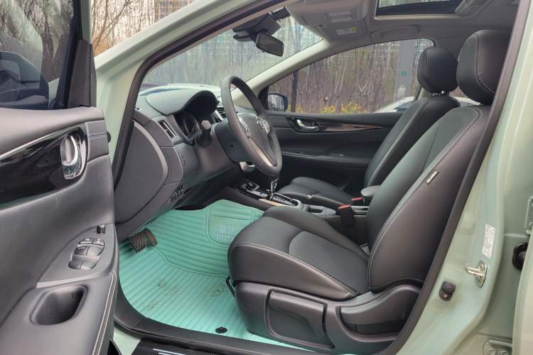 Used Nissan Tiida 2023 1.6L CVT Smart Drive Version Interior 2