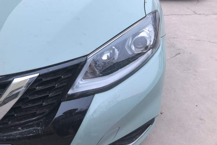 Used Nissan Tiida 2023 1.6L CVT Smart Drive Version Left Front Headlight