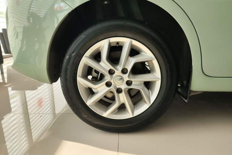 Used Nissan Tiida 2023 1.6L CVT Smart Drive Version Right Rear Wheel Hub