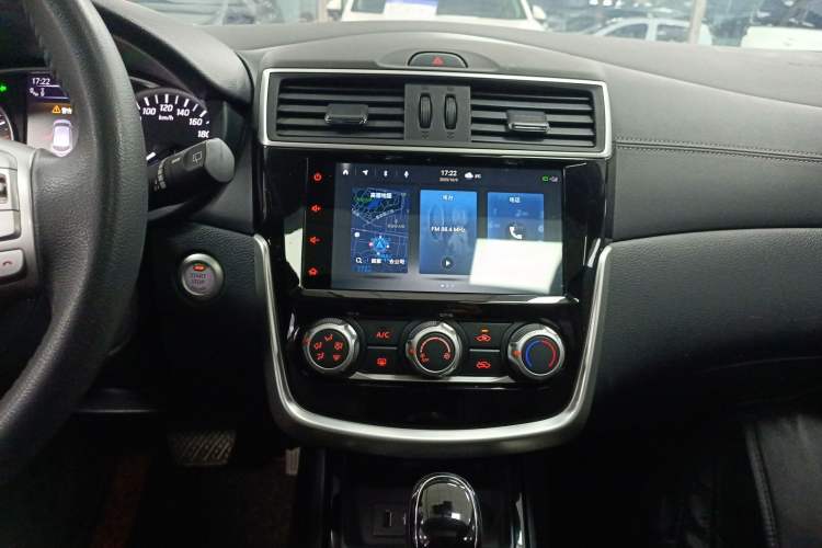Used Nissan Tiida 2023 1.6L CVT Smart Drive Version Audio And AC Panel