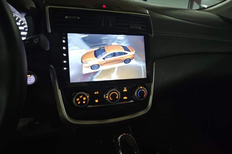Used Nissan Tiida 2023 1.6L CVT Smart Drive Version Audio And AC Panel