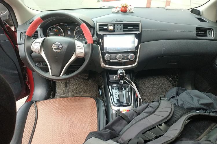 Used Nissan Tiida 2023 1.6L CVT Smart Drive Version Center Console
