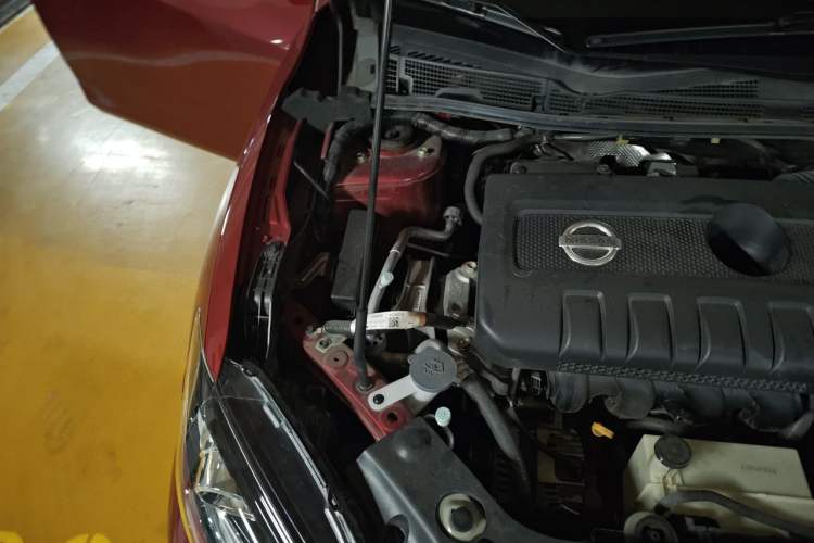 Used Nissan Tiida 2023 1.6L CVT Smart Drive Version Engine Bay Right