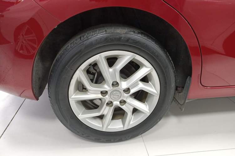Used Nissan Tiida 2023 1.6L CVT Smart Drive Version Exterior 8