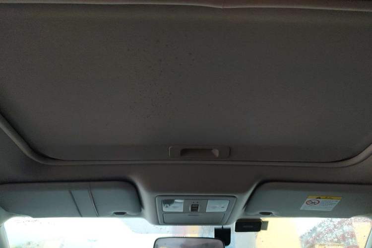 Used Nissan Tiida 2023 1.6L CVT Cool Dynamic Edition Headliner