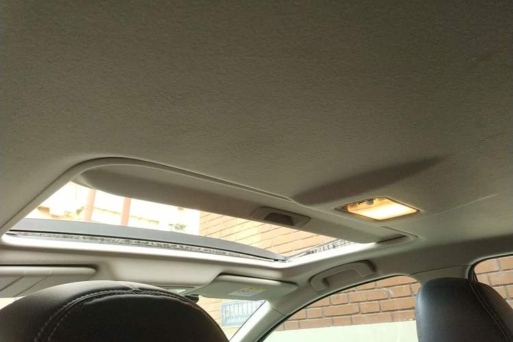 Used Nissan Tiida 2023 1.6L CVT Smart Drive Version Headliner