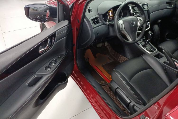 Used Nissan Tiida 2023 1.6L CVT Smart Drive Version Interior 3