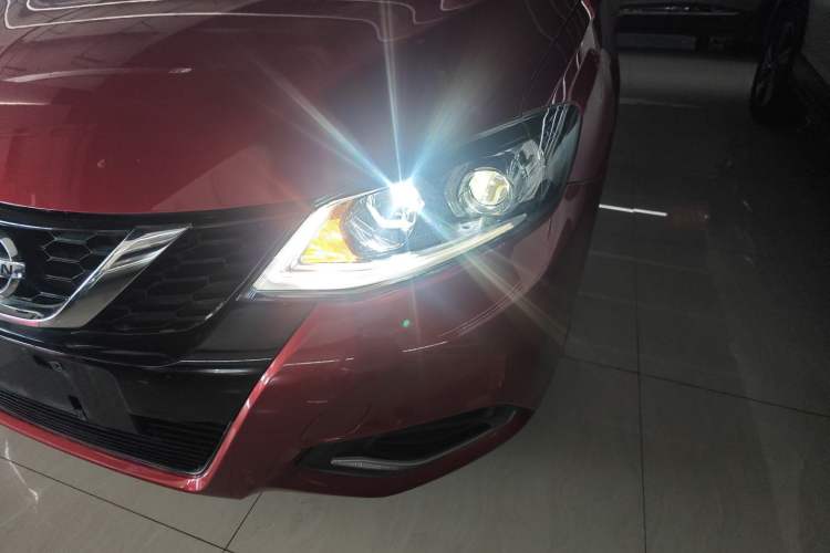 Used Nissan Tiida 2023 1.6L CVT Smart Drive Version Left Front Headlight