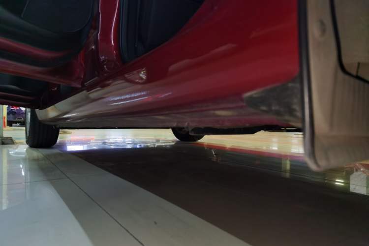 Used Nissan Tiida 2023 1.6L CVT Cool Dynamic Edition Left Side Sill