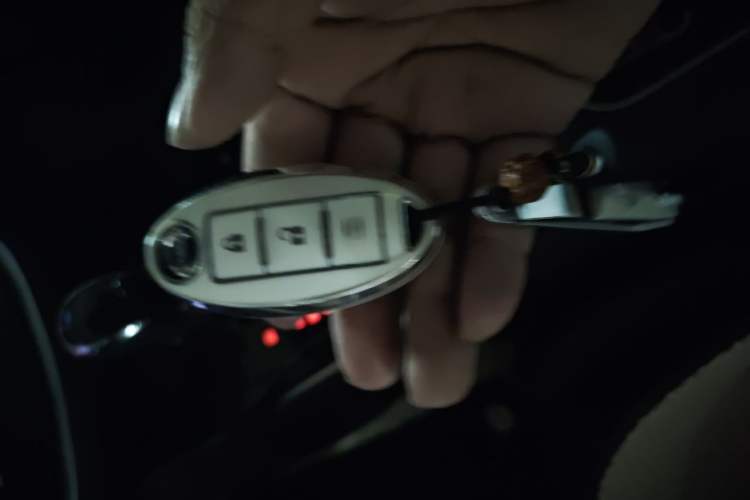 Used Nissan Tiida 2023 1.6L CVT Smart Drive Version Vehicle Key