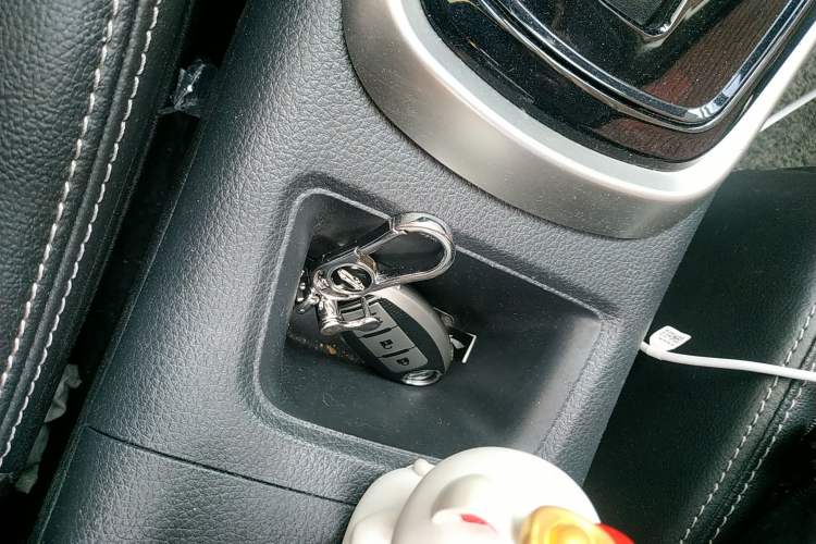 Used Nissan Tiida 2023 1.6L CVT Smart Drive Version Vehicle Key