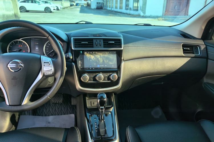 Used Nissan Tiida 2023 1.6L CVT Smart Drive Version Audio And AC Panel