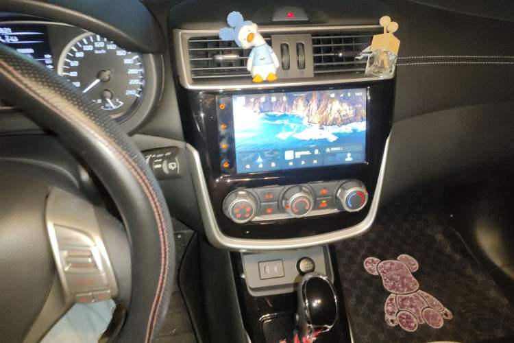 Used Nissan Tiida 2023 1.6L CVT Smart Drive Version Audio And AC Panel