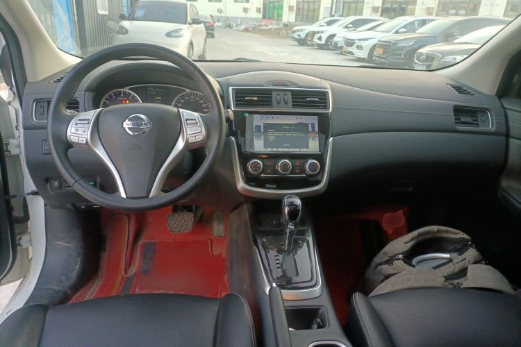 Used Nissan Tiida 2023 1.6L CVT Smart Drive Version Center Console