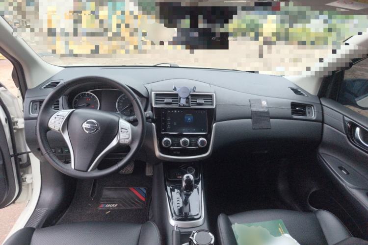Used Nissan Tiida 2023 1.6L CVT Smart Drive Version Center Console