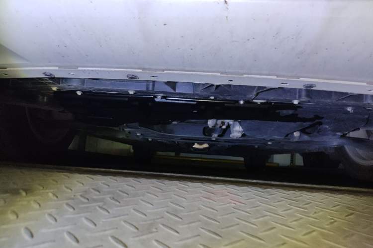 Used Nissan Tiida 2023 1.6L CVT Smart Drive Version Chassis Front