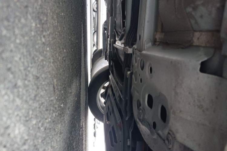 Used Nissan Tiida 2023 1.6L CVT Cool Dynamic Edition Chassis Front Right