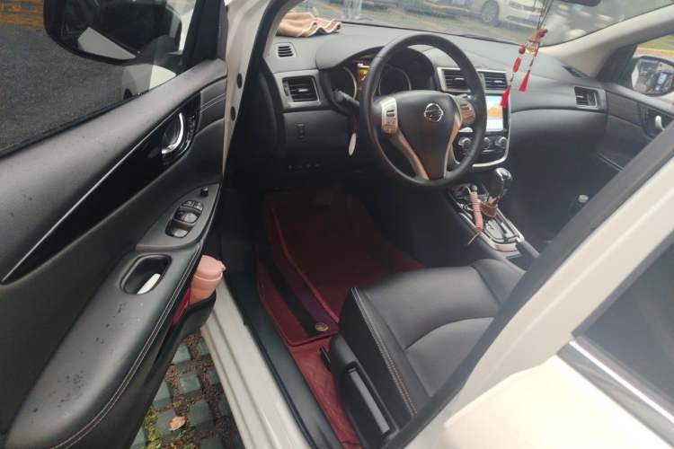 Used Nissan Tiida 2023 1.6L CVT Smart Drive Version Driver Seat