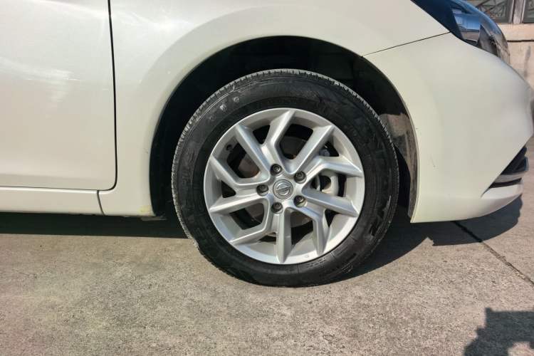 Used Nissan Tiida 2023 1.6L CVT Smart Drive Version Exterior 4