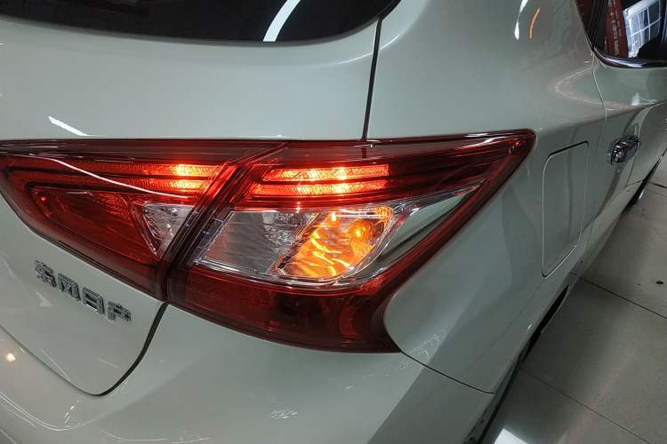 Used Nissan Tiida 2023 1.6L CVT Smart Drive Version Exterior 6