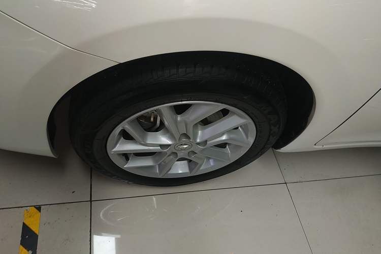Used Nissan Tiida 2023 1.6L CVT Smart Drive Version Exterior 7
