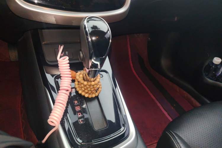 Used Nissan Tiida 2023 1.6L CVT Smart Drive Version Gear Lever