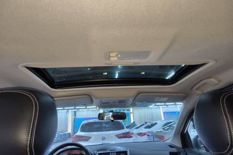 Used Nissan Tiida 2023 1.6L CVT Cool Dynamic Edition Headliner