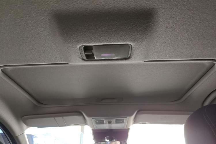 Used Nissan Tiida 2023 1.6L CVT Smart Drive Version Headliner